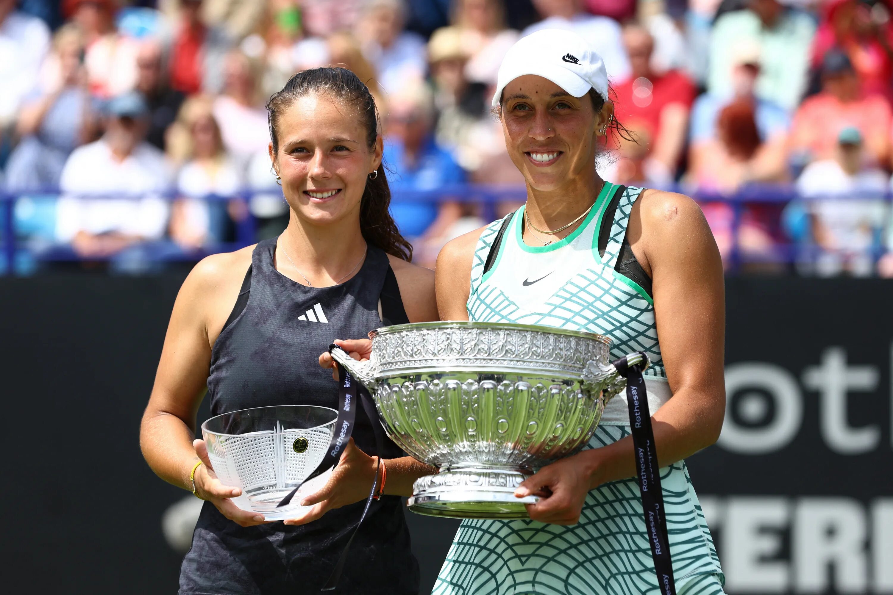 Теннис олимпийский вид спорта. Sabalenka теннис. Большой теннис соревнования. Теннис олимпийские игры. Женская теннисная ассоциация wta.
