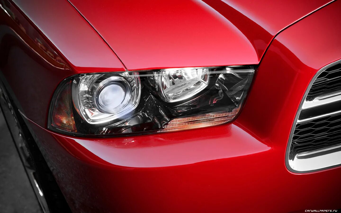 Разгадывать машины. Dodge Charger Headlight. Додж Charger 2011. Красивые фары. Красивые фары авто.