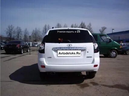 Купила машину и не езжу