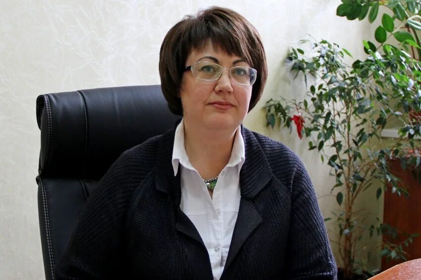 Голубева лариса алексеевна тамбов управление образования. Начальник управления образования и науки. Управление образования начальник управления. Начальник управления образования и науки. Александр смольянинов липецк.