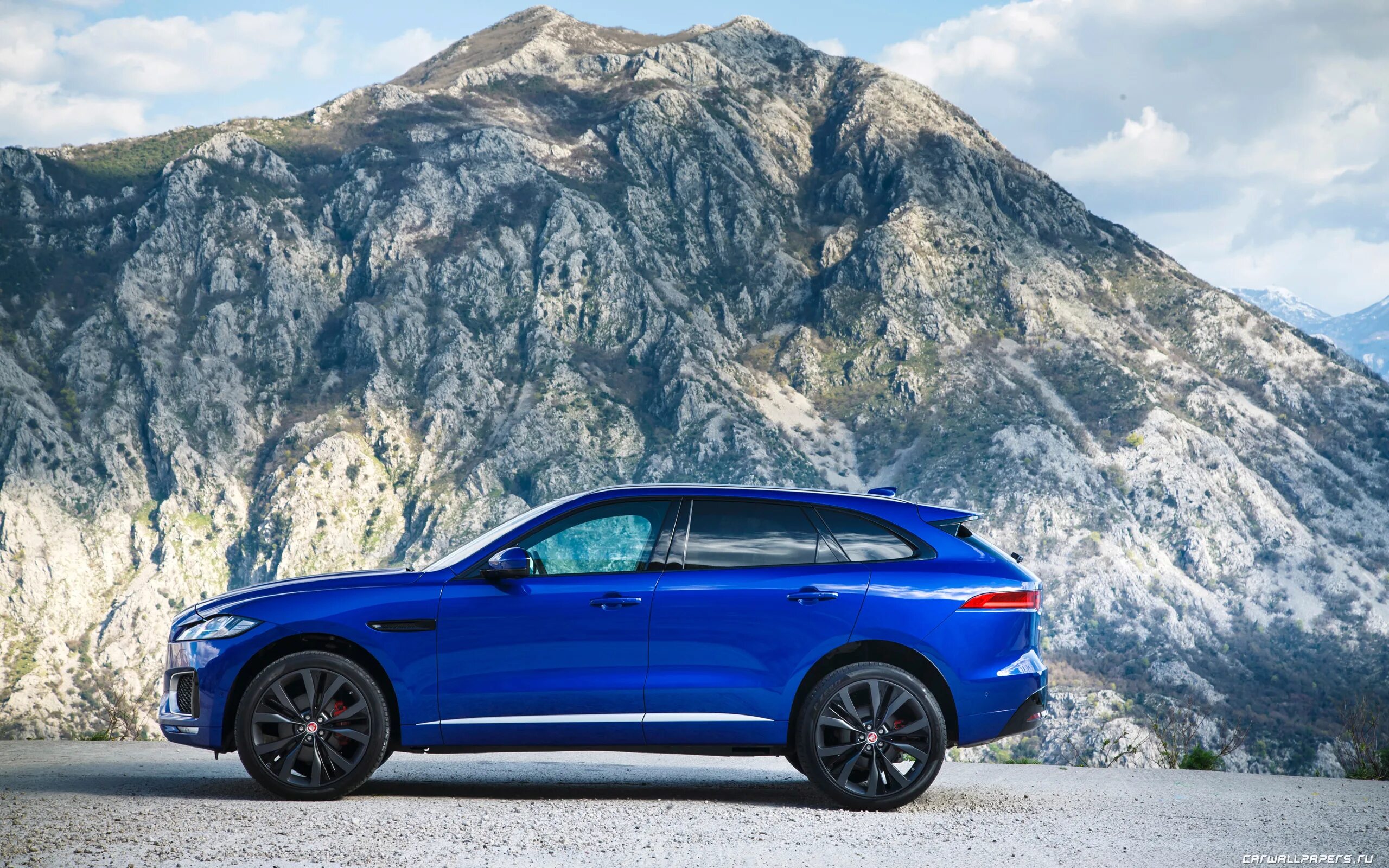 F pace обзор. Jaguar f-pace 17my. Ягуар f pace 2017. Ягуар f pace. Jaguar f-pace.