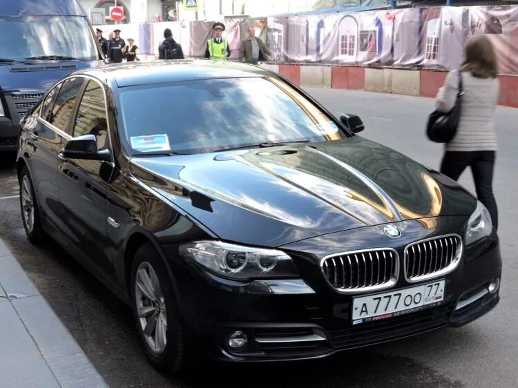 Бмв 777. Bmw 777 777. Т010он 77 бмв. А053ту777 бмв. Бмв 777.