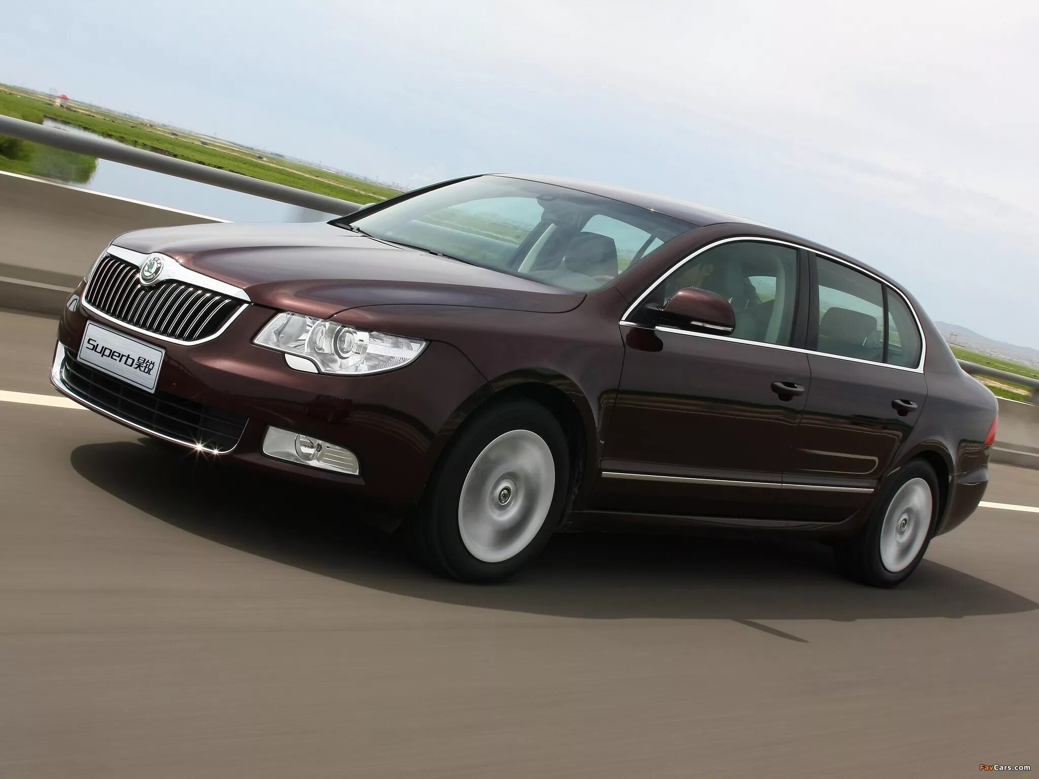 Д13 2008. Skoda Superb 2008. Шкода Superb 2008. Шкода Суперб 2008 года. Skoda Суперб 2008.