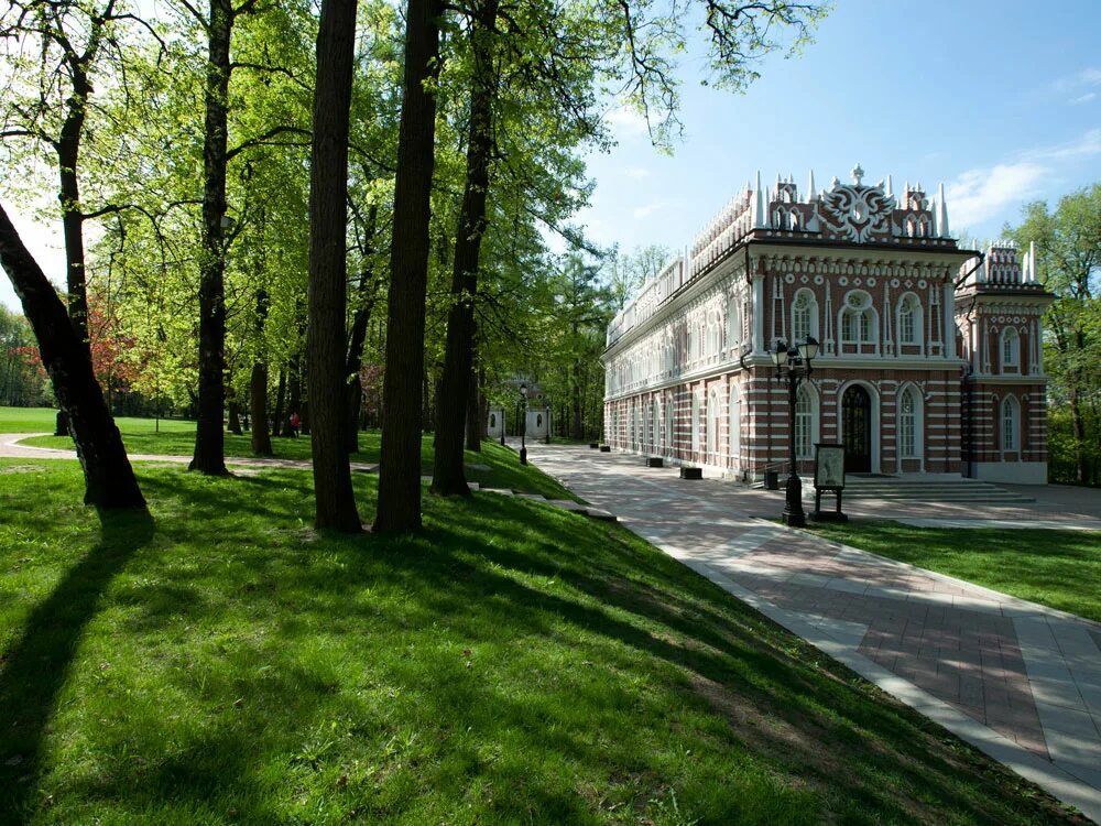 Дворцовый парк. Царицыно (дворцово-парковый ансамбль). Дворцово-парковый ансамбль в Царицыно 1775 1785. Садово-парковый ансамбль Царицыно. Царицыно дворец Екатерине II.