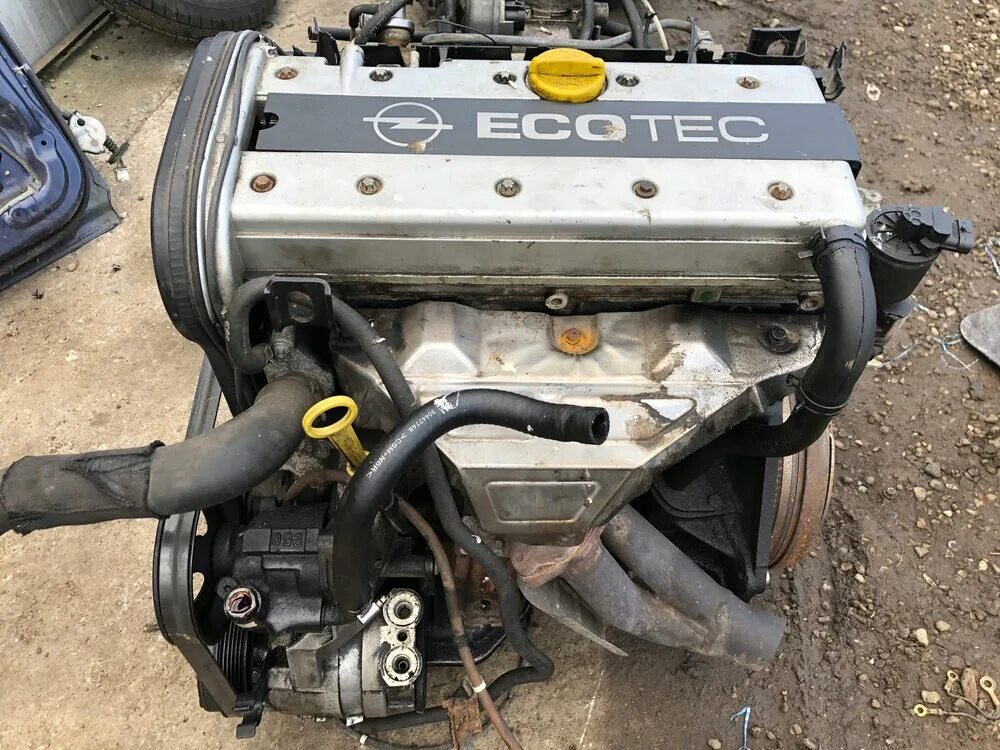 0 8 клапанов. 0 16. Opel omega b x20xev. Двигатель опель омега 2. 0 136 л.