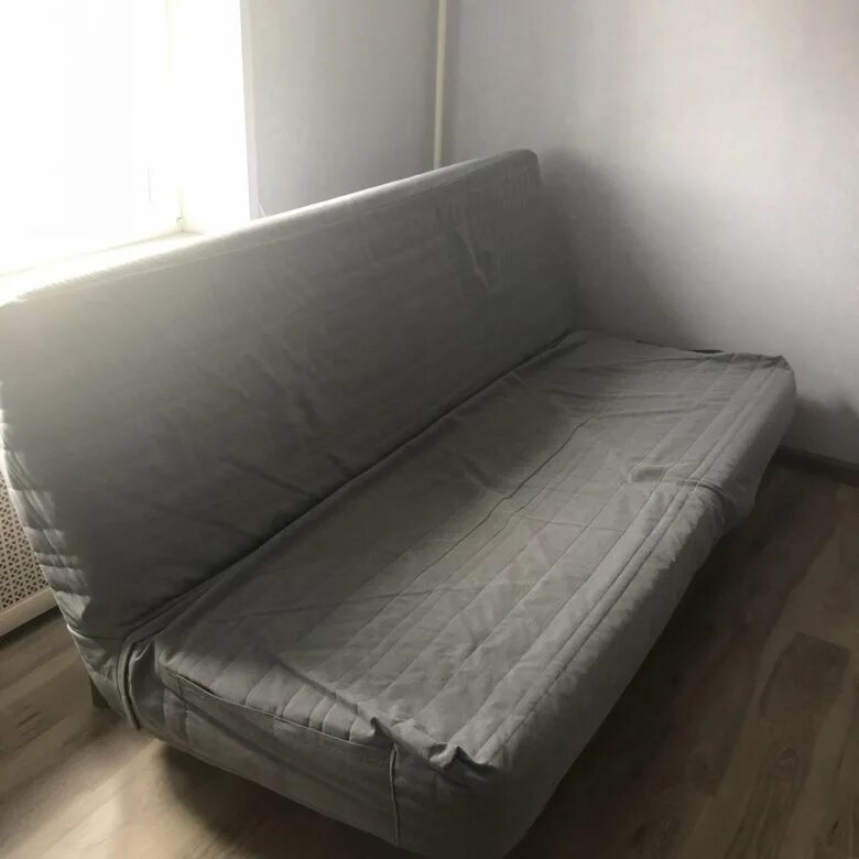 Диван книжка икеа. Раскладной диван икеа книжка. диван книжка ikea серый. диван икеа книжка дешевый. диван икеа книжка 140х200.