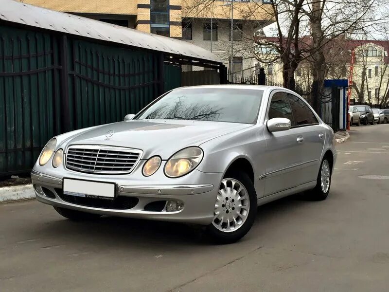 Mercedes e class 2003. Мерседес е класс 2003. Mercedes Benz e240 2003. Mercedes Benz 2003. Купить мерседес 2003