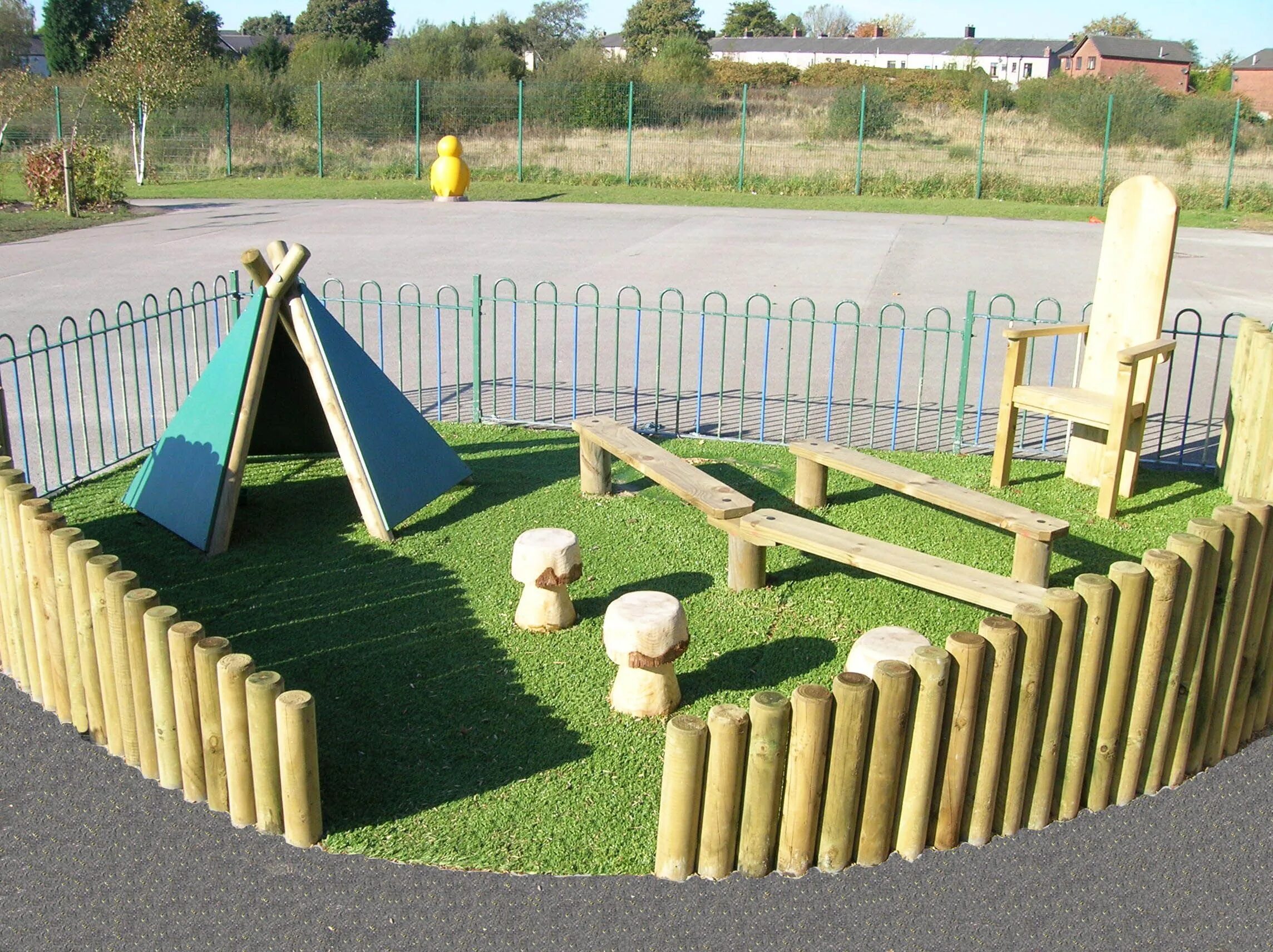 Что можно сделать на детской площадке. Площадка в детском саду. Игровая площадка в детском саду. Необычные детские площадки для дачи. Идеи для детской площадки своими руками.