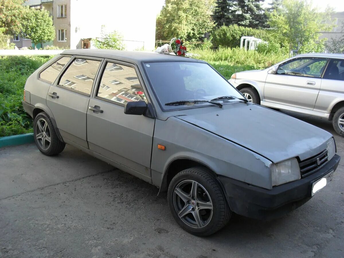2109 2001 год. ВАЗ 2109 2001 года. ВАЗ 2109 2001 года цвета. Продается машина ВАЗ 2109 новая 1987 серая Новосибирск. Продается машина ВАЗ 2109 новая серая 2003 год Новосибирск.