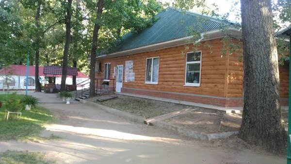 Саратовская область домостроитель турбаза. База домостроитель энгельс. Домостроитель турбаза фото. Турбаза спектр энгельс. Турбаза домостроитель энгельс.