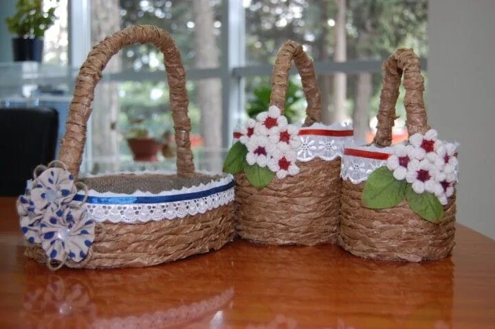 Корзинки из шпагата и мешковины. Пасхальная корзинка из джута. Пасхальная корзина из джута. Пасхальная корзина. Пасхальная корзинка из джута.