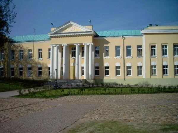 Гимназия Логос, гимназия, ул. Титова, 10А, Чудово - Яндекс Карты