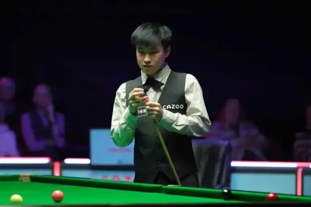 Снукер тур чемпионшип 24. Снукер тур чемпионшип 24. Джон хиггинс фото 2022. Cazoo tour championship 2022. John higgins snooker.