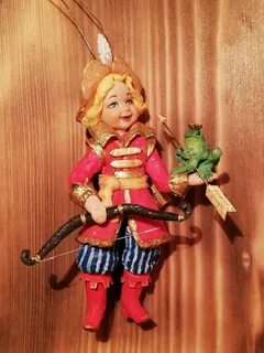 Елочная игрушка царевич