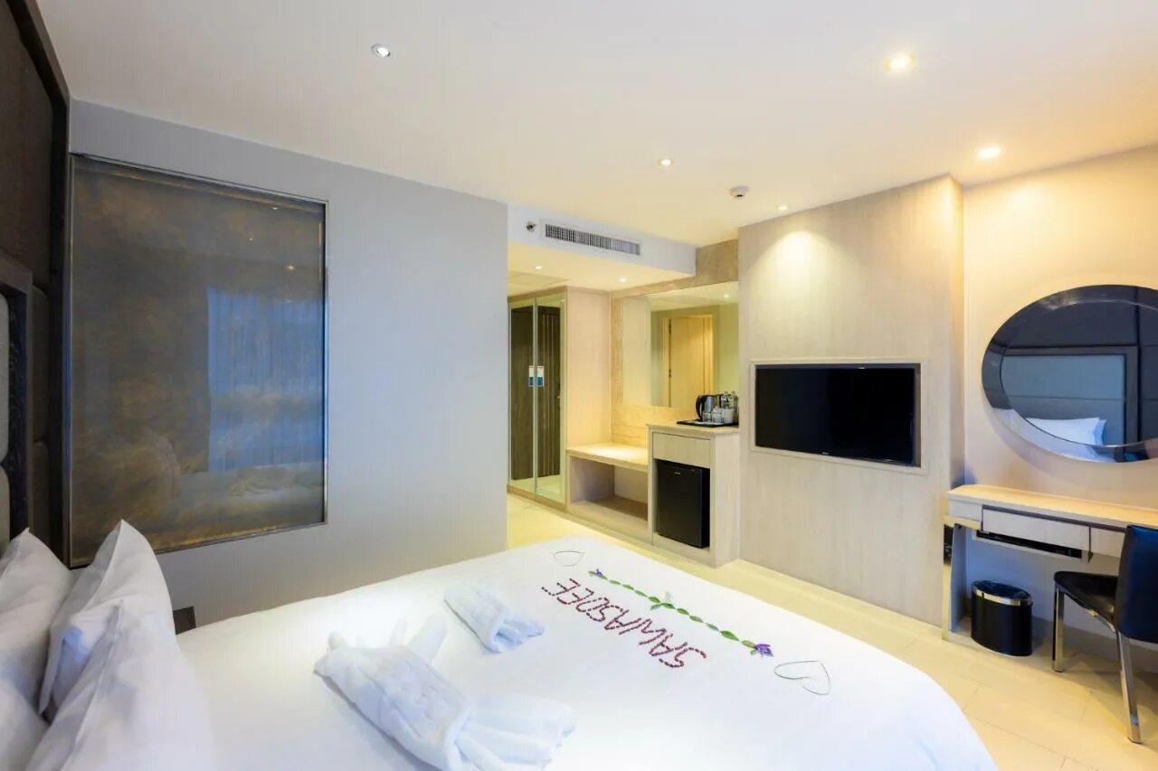 Centra by centara avenue hotel. The now hotel 4 паттайя. Центара паттайя. Centra by centara avenue hotel. Centra by centara avenue hotel pattaya.