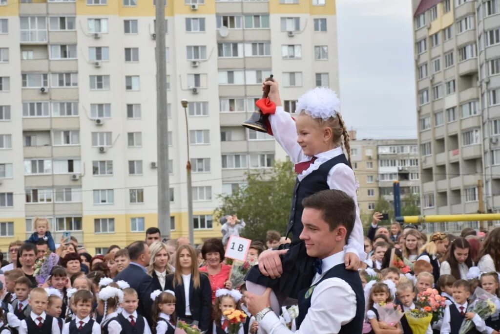 МБЛ лицей Саратов. Школа МБЛ В Саратове. Медико-биологический лицей Саратов. 55 Лицей Саратов. Школа 40 саратов