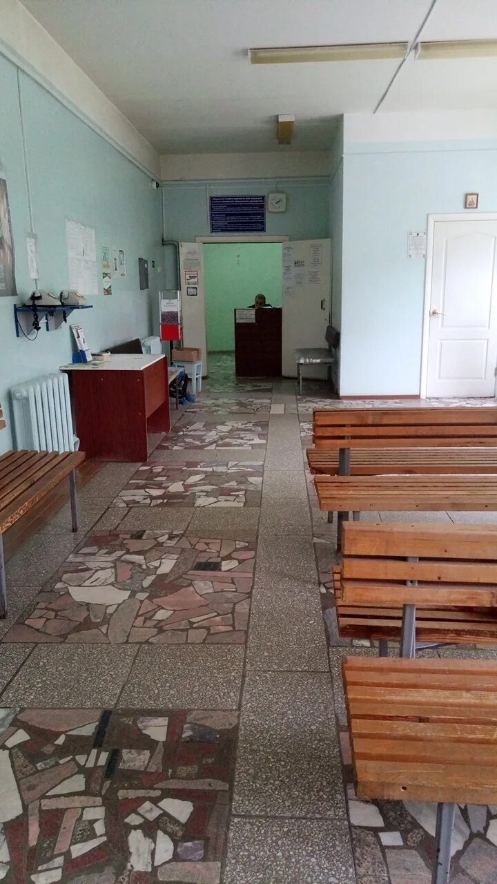 Гбуз пк чайковская цгб. Завхоз гбуз пк чайковская цгб. Захватаев чайковская цгб. Чайковский улица ленина 34/1. Главврач чайковской цгб.