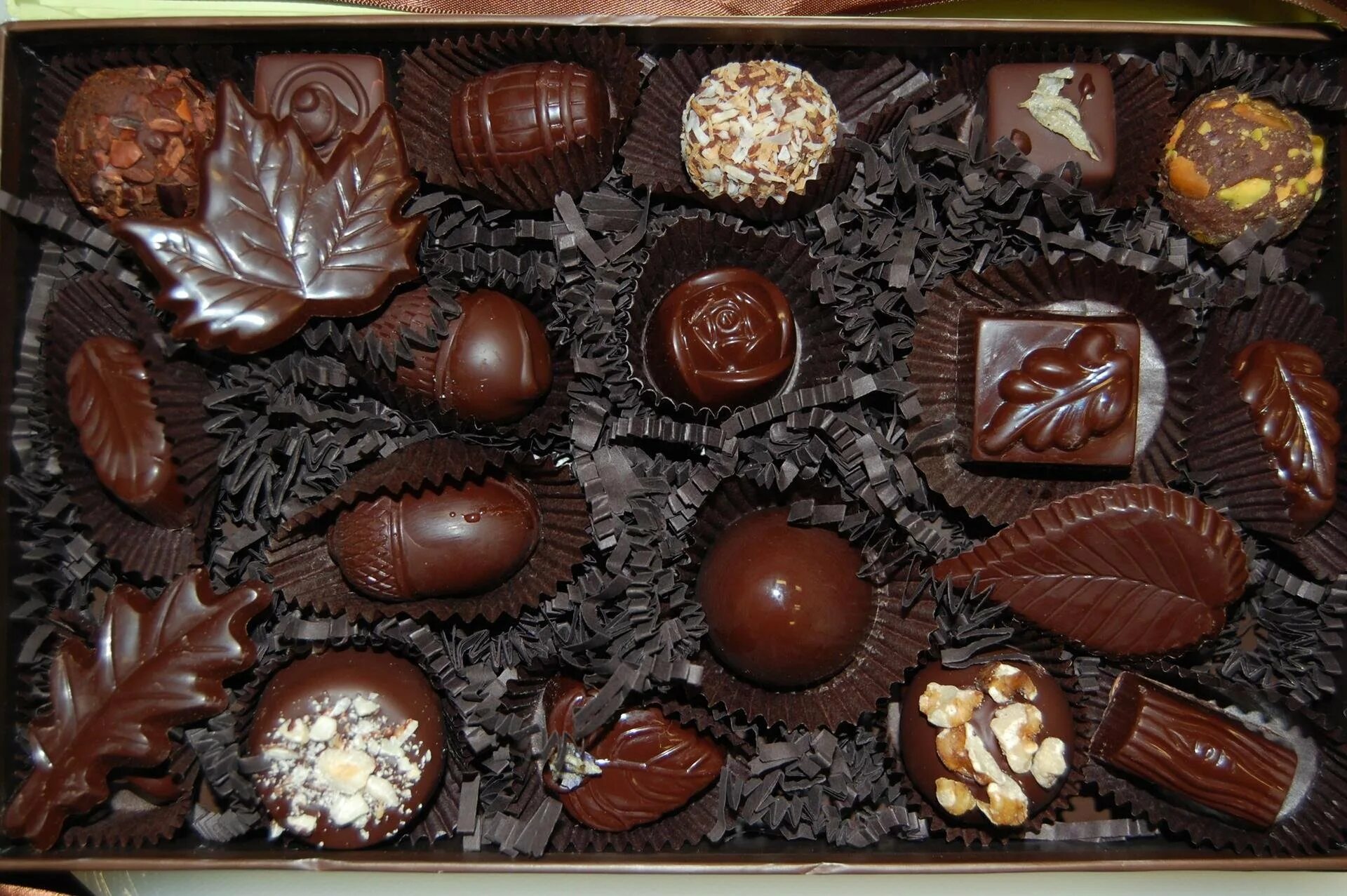 Кувертюр (шоколад). Ассортимент шоколада. Коллекционный шоколад. Шоколадный ассортимент