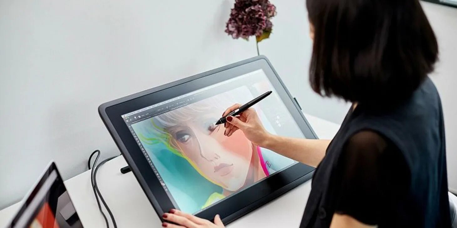 Как выбрать графический. Wacom Cintiq 22 dtk-2260. Интерактивный дисплей Wacom Cintiq 22 (dtk2260) черный. Графический планшет Wacom Cintiq 22, черный. Wacom Cintiq 22 Pro.