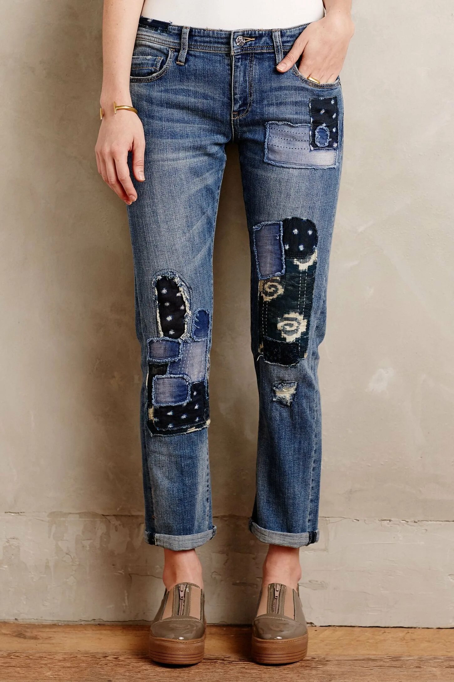 Заплатка на джинсы. Стильные заплатки на джинсы. Оригинальные заплатки на джинсы. Декорировать джинсы. Как украсить джинсы