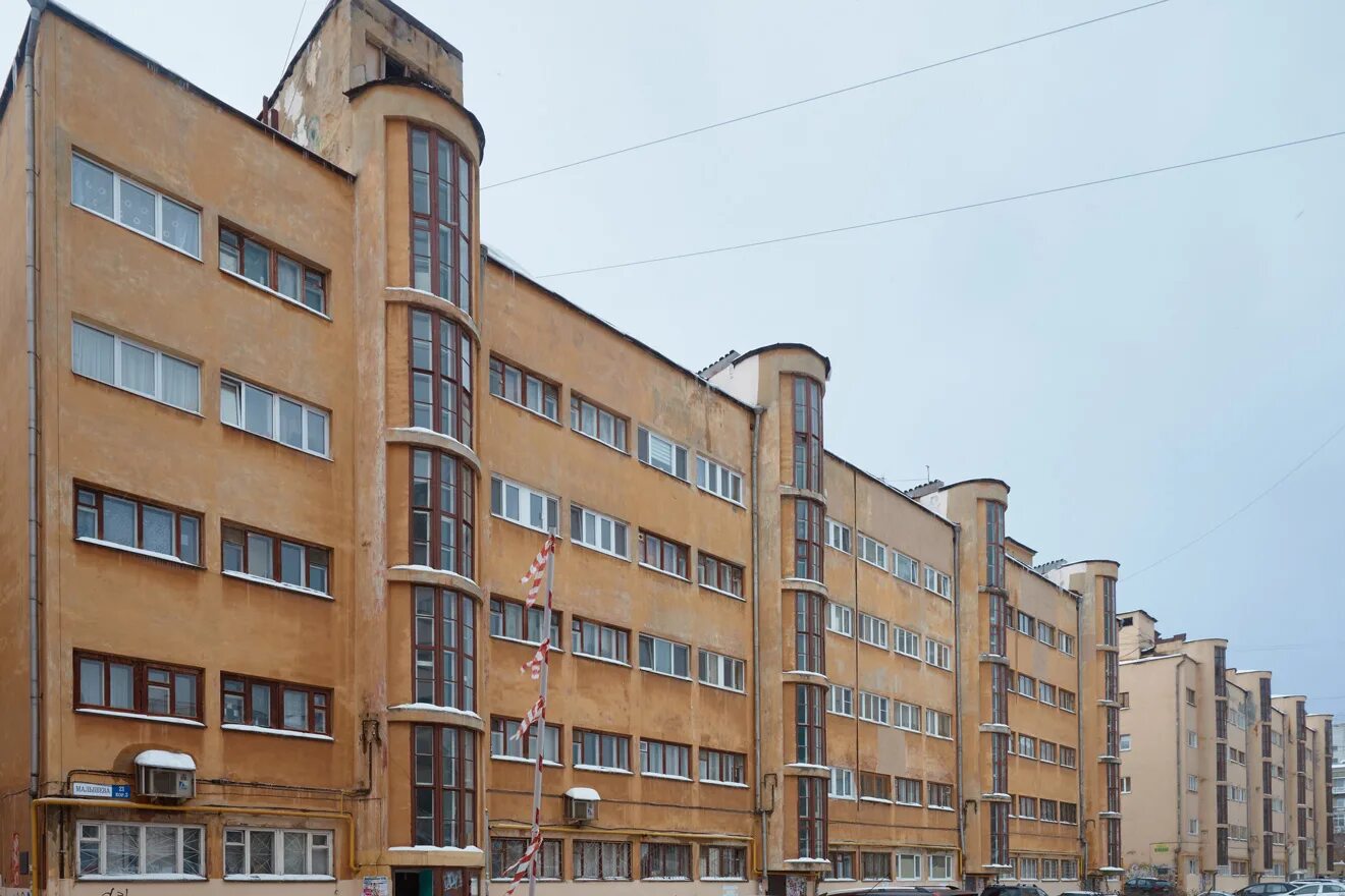 Дом коммуна екатеринбург гинзбург. Г ирбит свердловская. Коммуна свердловская область. Маминское храм архангела михаила. Город ирбит свердловской области.