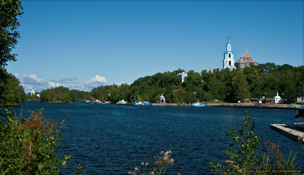 Остров сортавала. Сортавала остров Валаам. Метеор Сортавала Валаам. Куккинский залив Валаам. Теплоход Сортавала Валаам.