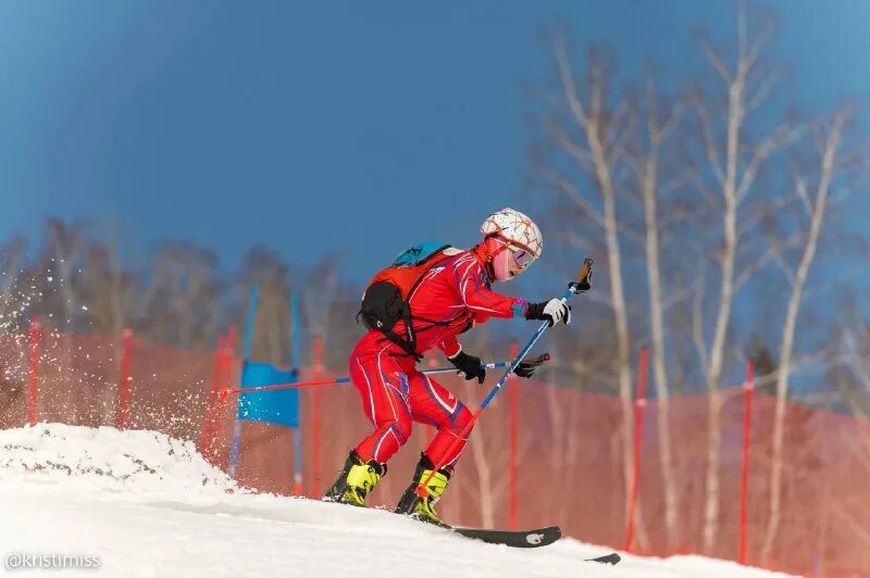 лыжная академия никиты крюкова. лыжная академия москва. горнолыжная трасса куркино. академия лыжных гонок и биатлона москва. соревнования по сноубордингу.