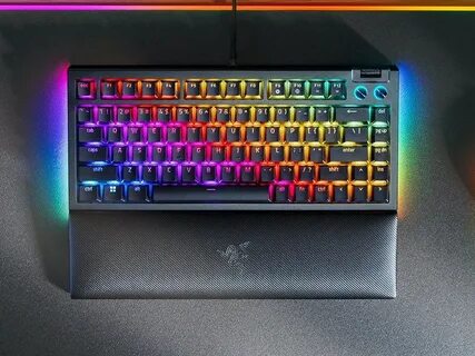 Blackwidow v4 pro