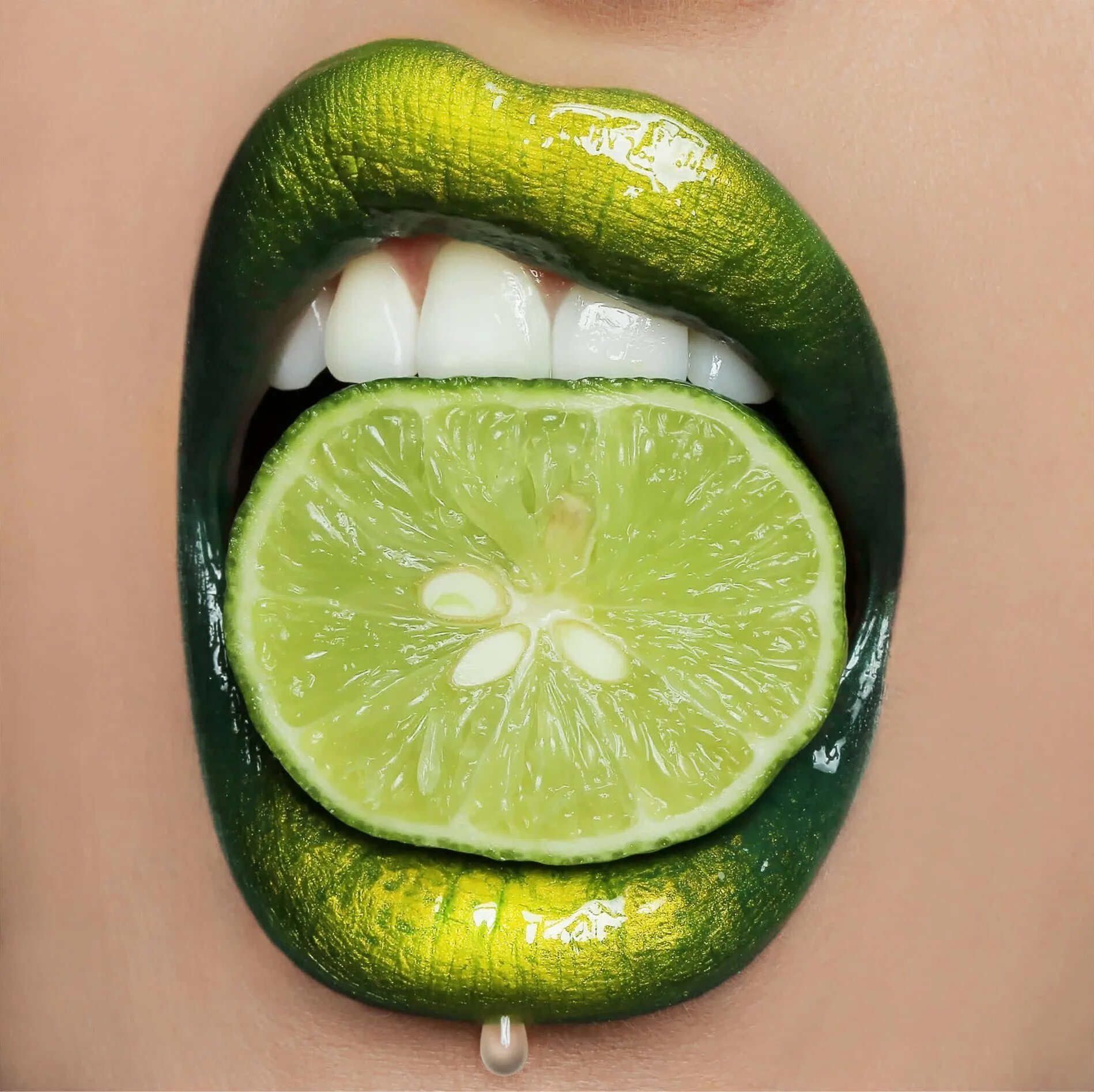 Губы с лимоном. Lemon lip. Губы с едой. Масло для губ лимонное. Lemon lip.