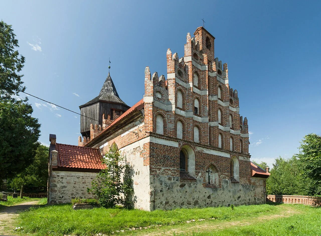 Варминьско-Мазурское воеводство. Озеро Кутно. Ogrodzieniec, Warmian-Masurian Voivodeship. Военные объекты в Варминско Мазурском воеводстве.