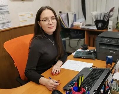 Секретарь школы искусств