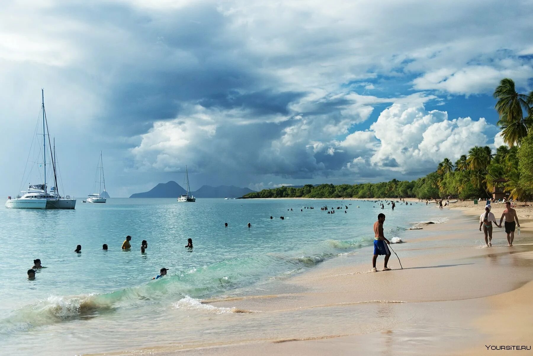 Карибские острова Мартиника. Мартиника (Martinique). Остров Мартиника Франция. Французские заморские департаменты Мартиника Карибское море. Карибские острова путешествия