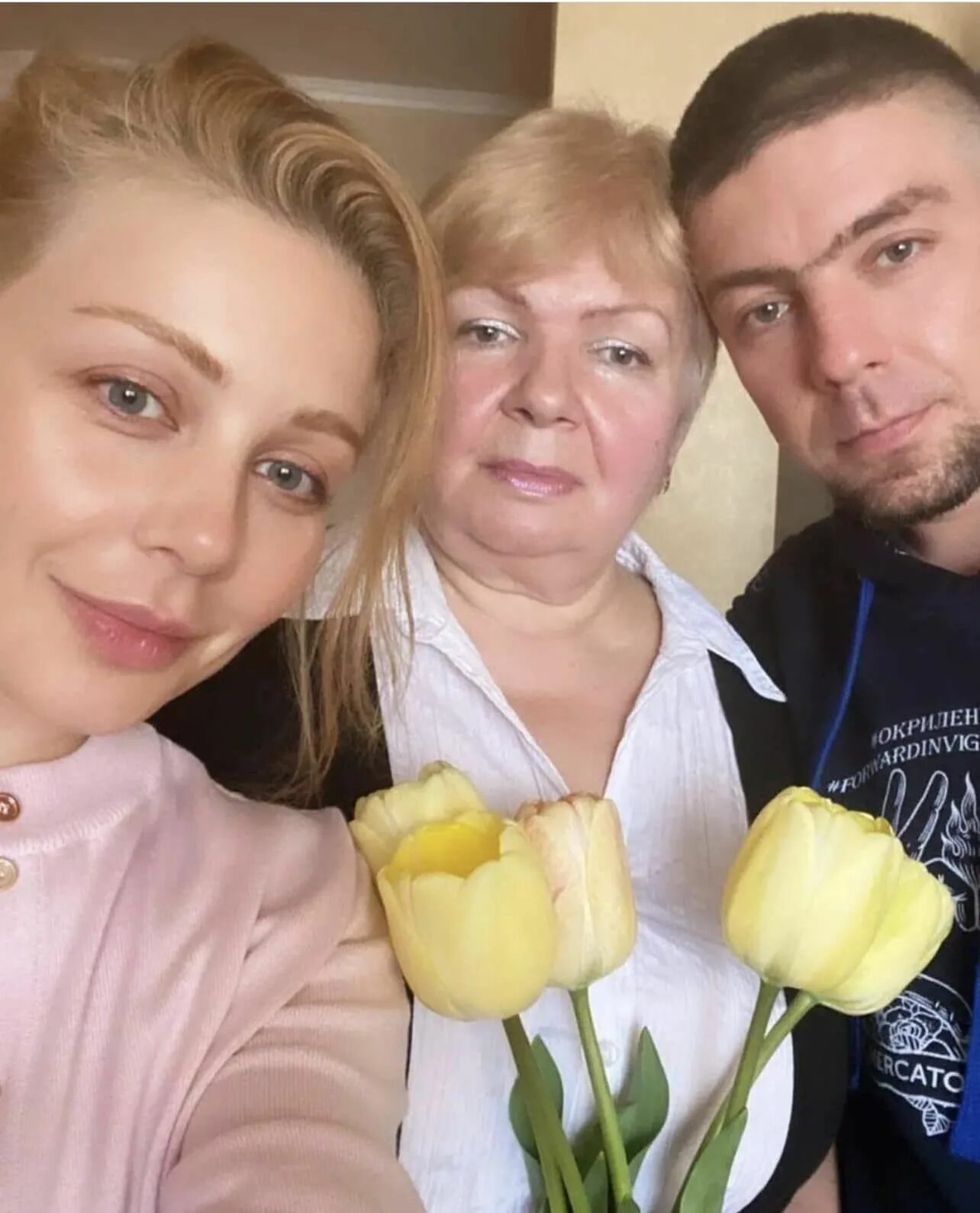 Семья тины кароль. Станислав либерман брат тины. тина кароль родители. мама тины кароль. тина кароль родители фото.