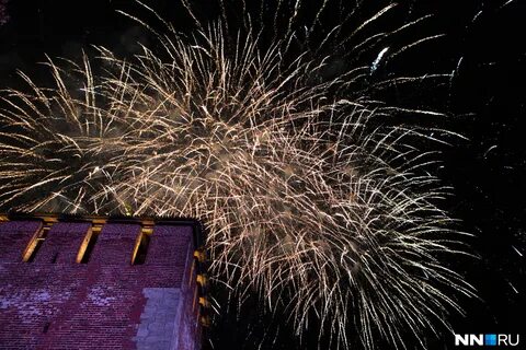 Фейерверки в нижнем