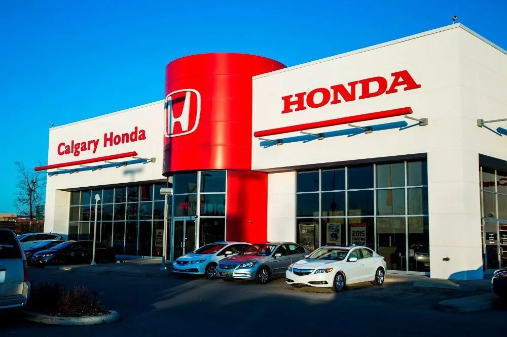 Магазины honda. Honda Company. Хонда магазин. Автосалон Иркутск Хонда. Штаб квартира Хонда в Токио.