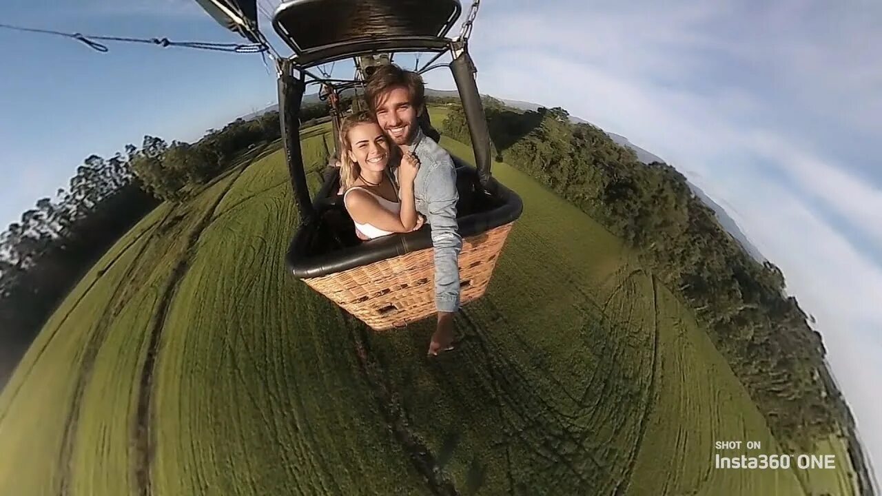 Инста 360 программа. Insta360 фото. инста 360 фото. vr качели 360. insta360 one resort.