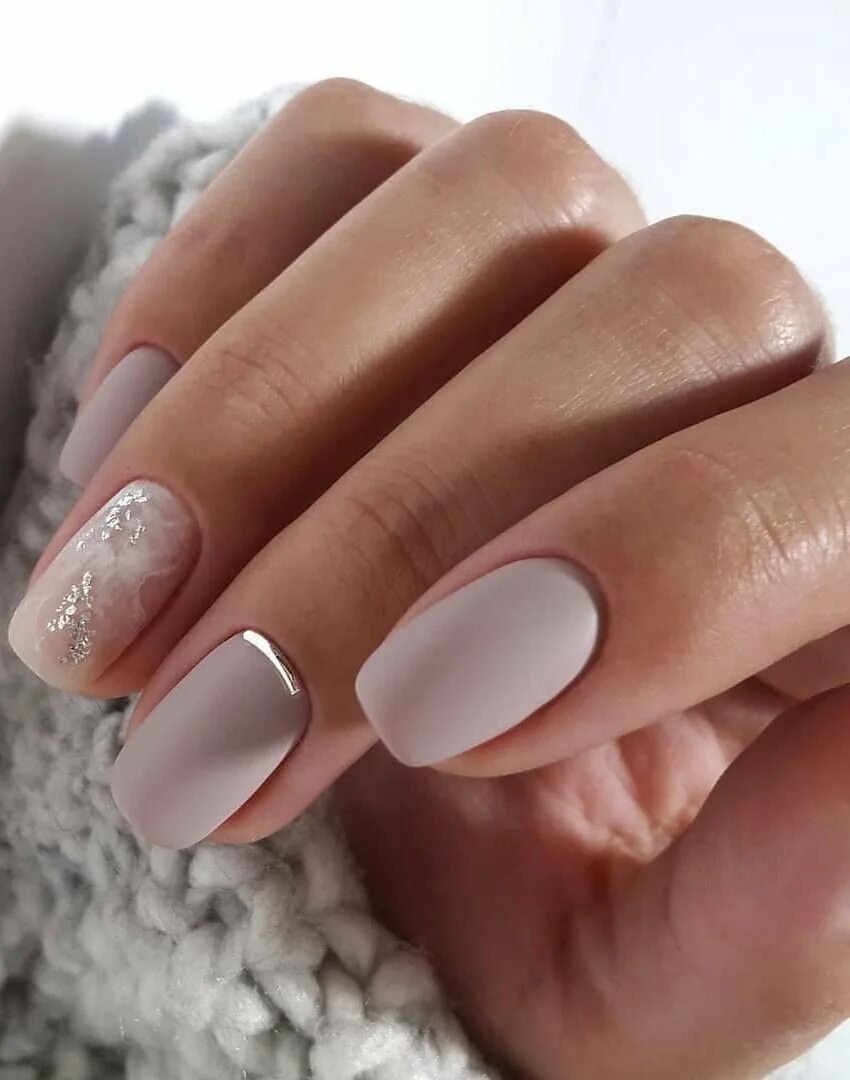 Маникюр на короткие ногти 2024 нюд. Маникюр на короткие ногти 2024 нюд. Маникюр на короткие ногти 2024 нюд. Нюдовый тон в шеллаке. Нюдовый маникюр на короткие ногти.