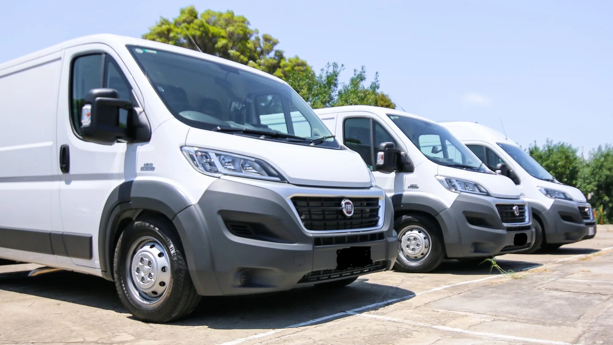 Фиат Дукато 2015. Fiat Ducato 2015 года. Фиат Дукато 2015 синий. Фиат Дукато 2015 белый. Фиат дукато 2015 года