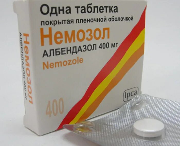 Альбендазол для детей. Немозол Албендазол 400мг. Немозол таблетки 400мг. Таблетки для глистов немозол. Таблетка от глистов немозол 400.