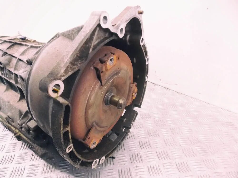 АКПП БМВ е34. АКПП BMW e23. BMW e34 АКПП. Коробка передач BMW e34.