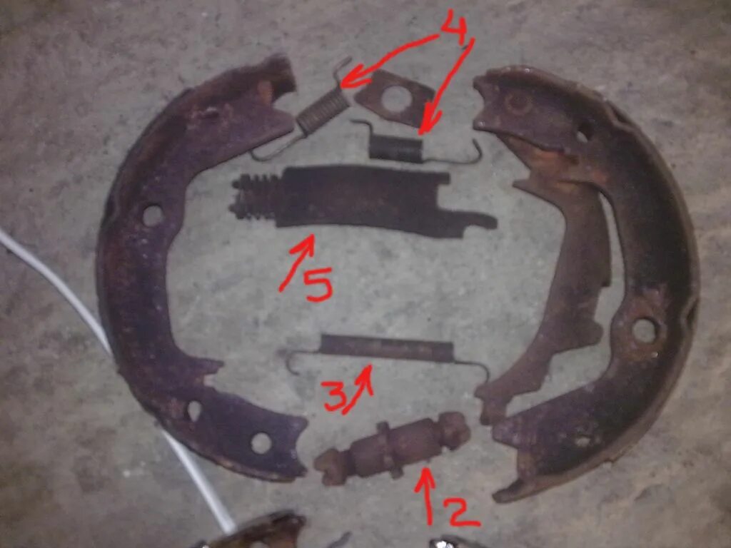 Концевой выключатель для ручного тормоза хендай соната тагаз 2007. Рычаг стояночного тормоза соната тагаз. Sonata тагаз колодки стояночного тормоза. Ручник соната тагаз. Ручник соната тагаз.