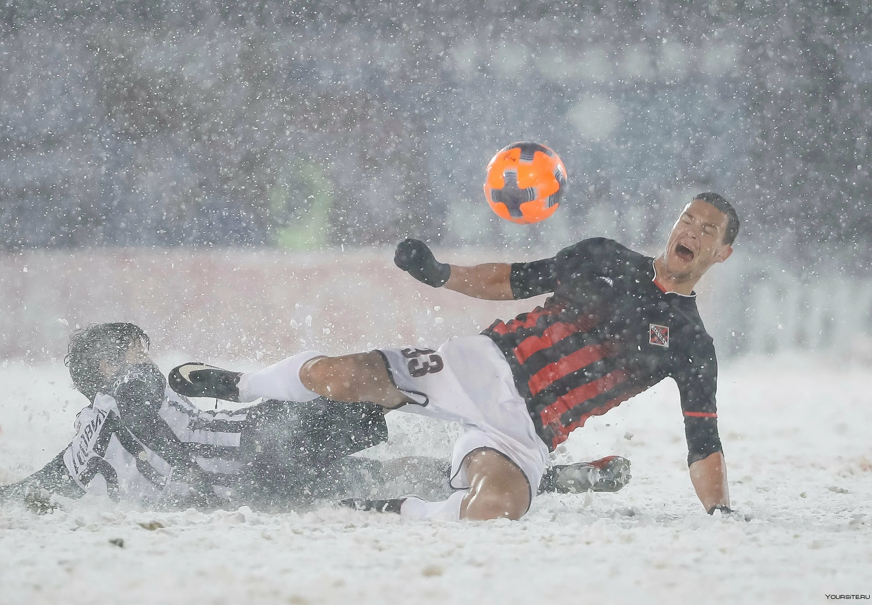 Сборная россии финляндия 2009. Уефа евро 2024. Евро-2020 италия англия финал евро. Футбол 2024 зимнее. Футбольный матч стадион.