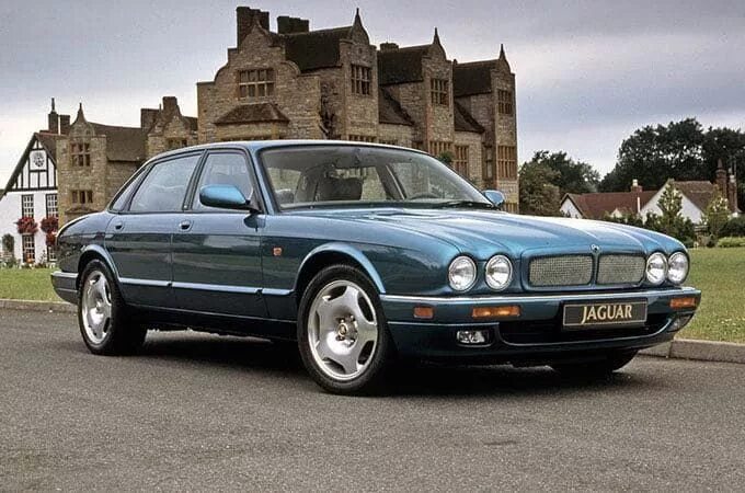 X 300 0. Jaguar XJR x300. Jaguar XJ 1997. Ягуар XJR 1994. Jaguar XJ x300.