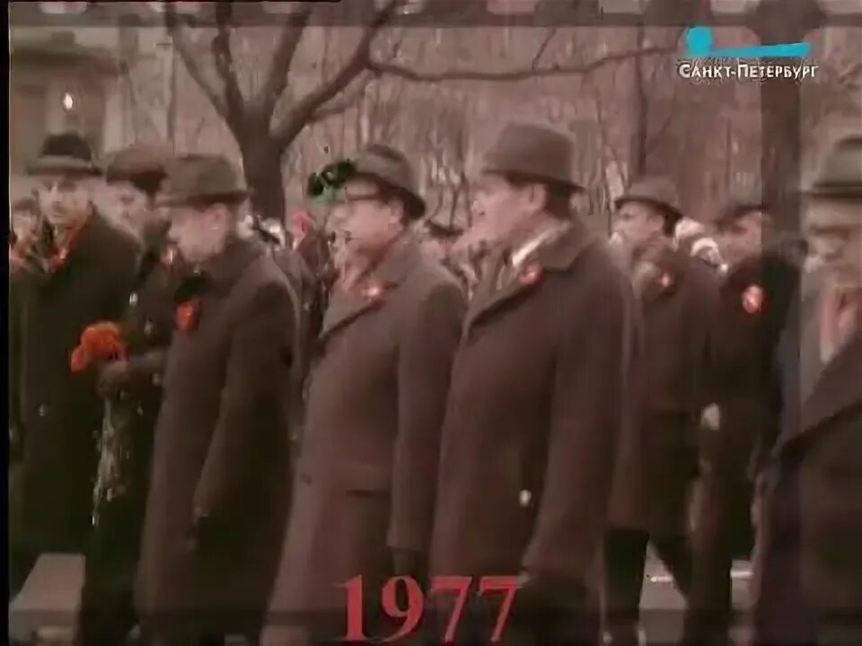 Революция песня слушать. Песни 1917 года. Песня про город Ленинград. Мальчишки Ленинграда песня.