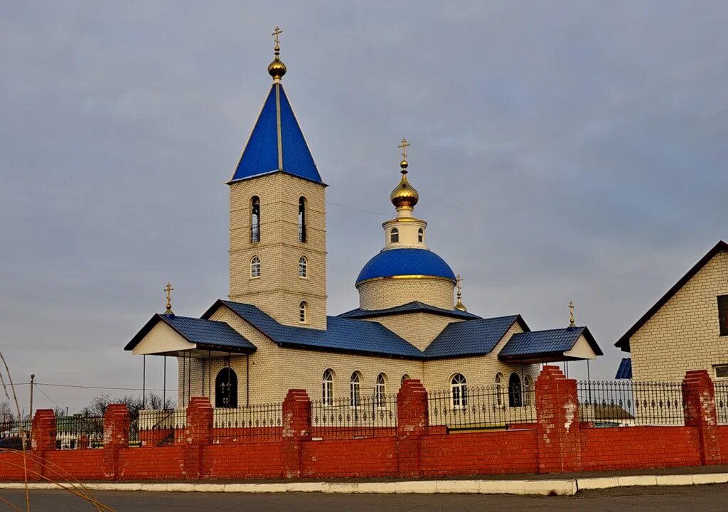 Тамбовская губерния мучкап. Церковь покрова пресвятой богородицы тамбов. Тамбовская область поселок мучкапский. Памятники в мучкапе тамбовской. Тамбовская область поселок мучкапский.