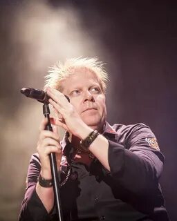 Dexter holland