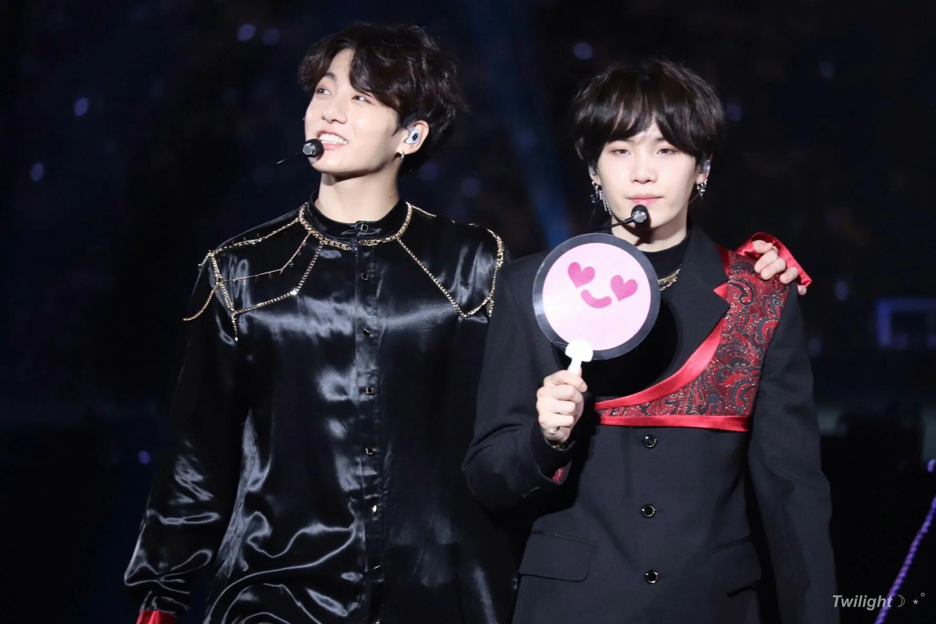 Юнгуки bts. Юнгуки бтс. Юнгуки. Юнгуки. Yoonkook бтс.