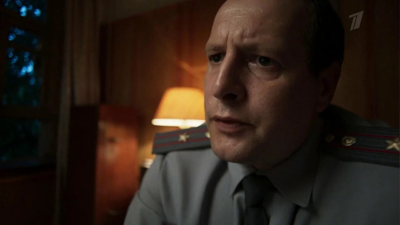 Телепередачи на первом канале список. Смотрите после программы время. Время программа передач. Финансовые программы на телевидении. Канал время программа.