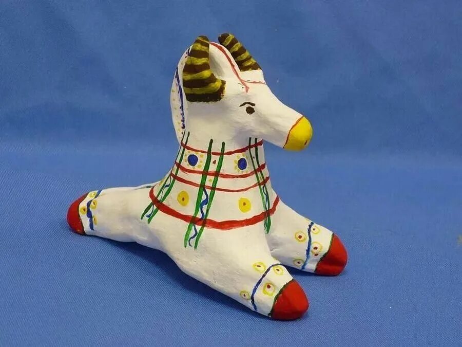 Каргопольская свистулька. Каргопольская глиняная свистулька. дымковская филимоновская каргопольская. каргопольская глиняная игрушка свистулька. дымковские глиняные свистульки вятка.