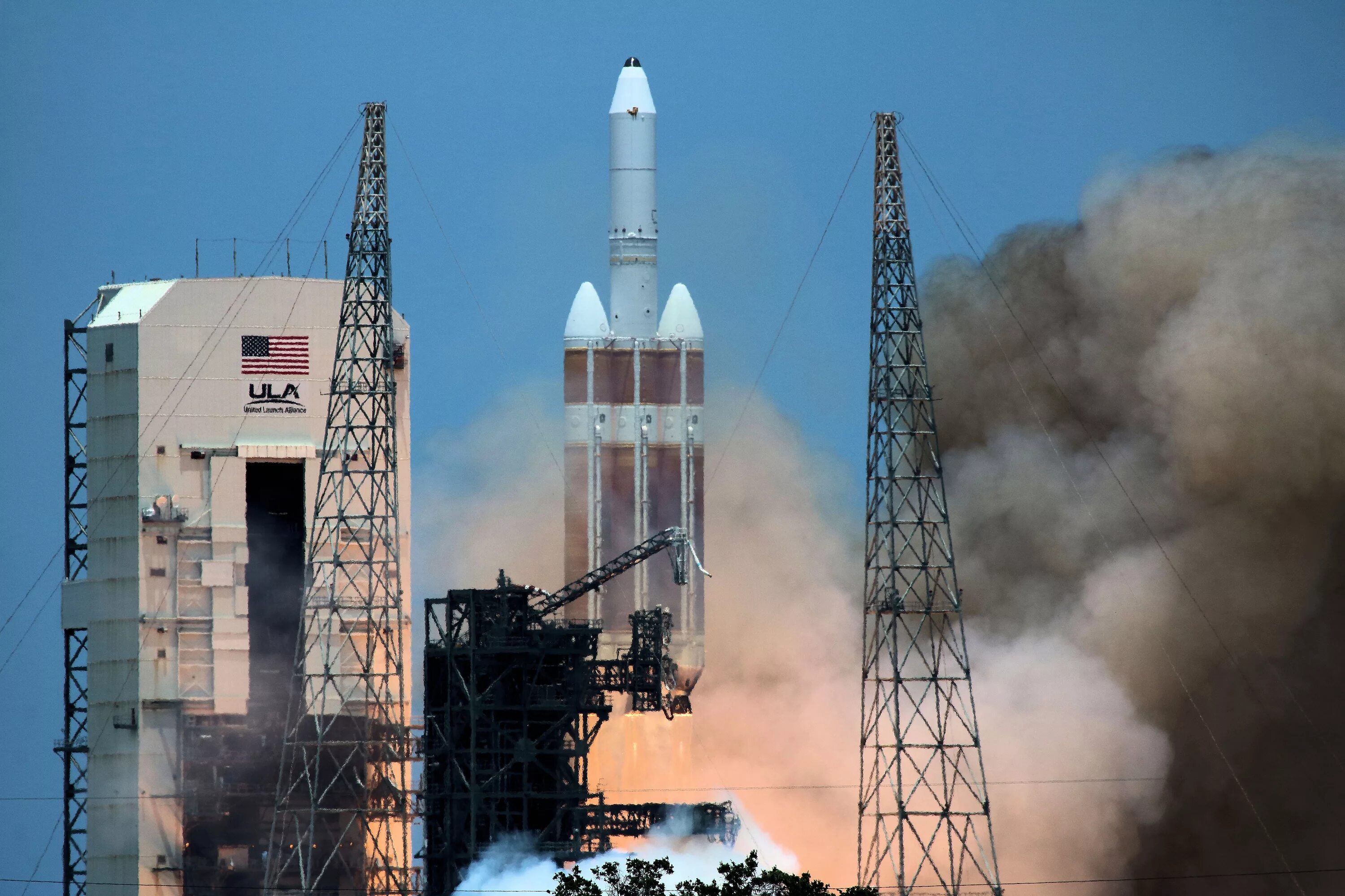 Дельта-4 ракета-носитель. Delta Heavy Rocket. Delta Heavy ракета. Delta iv heavy